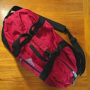 Kelty duffel bag - medium